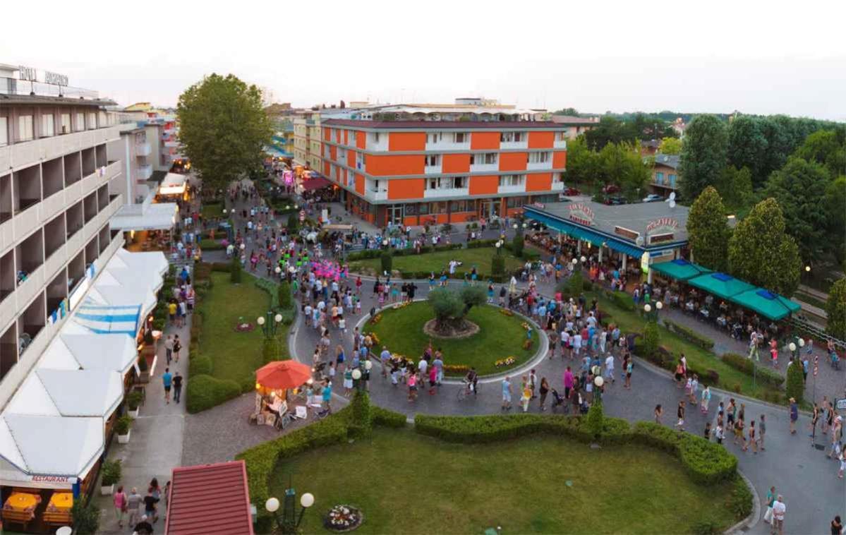 Apartment In Bibione I Екстер'єр фото